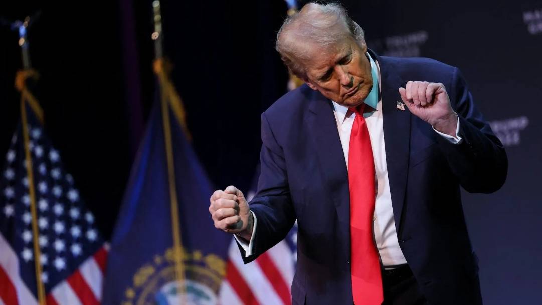 哈里斯民调领先,特朗普又打“中国牌”,我大使把话说透