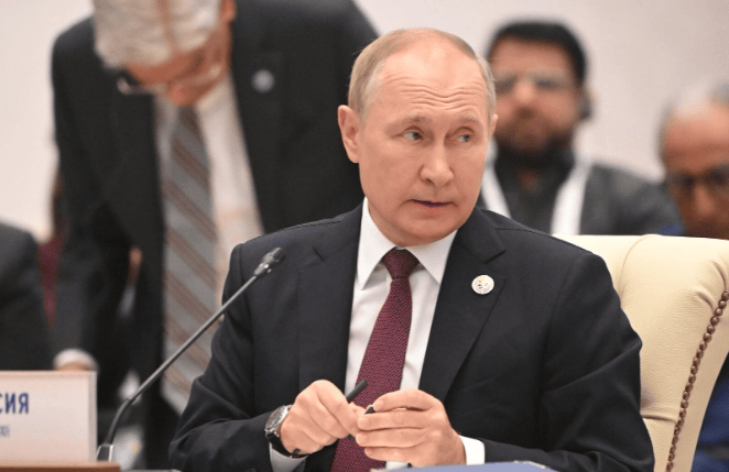 三大消息：俄乌不打了？调转“枪口”对准中国？外交部把话说透