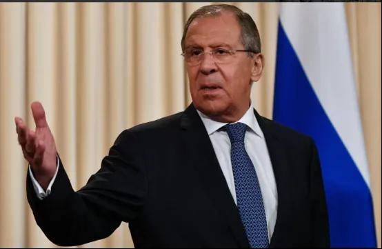 特朗普基本锁定胜局,哈里斯大势已去要和拜登切割,中俄朝接到邀请