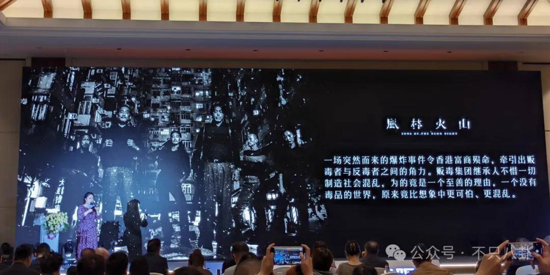 最神秘的男明星退圈了?一代神颜的他才是万千少女的梦啊……