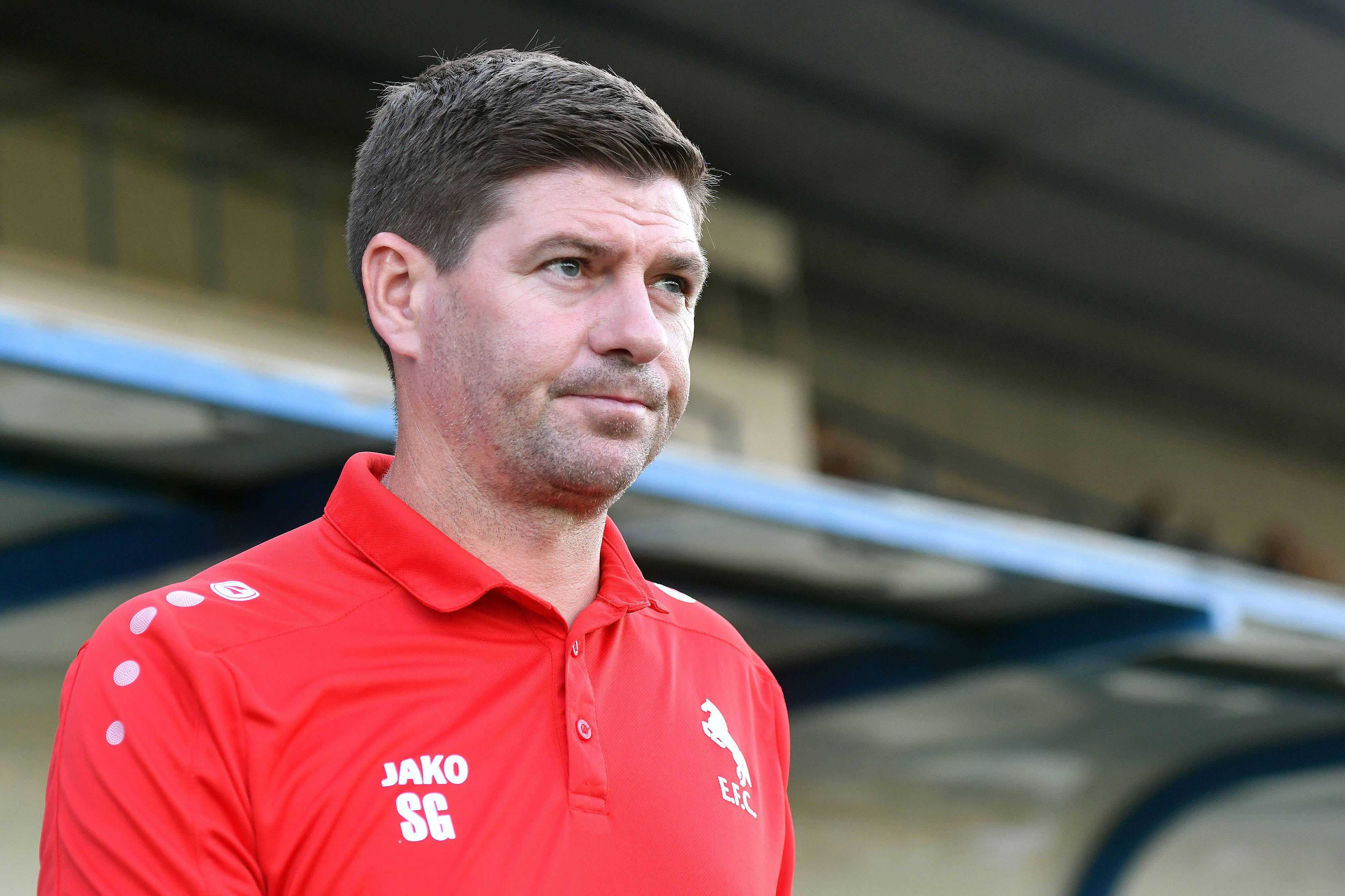 球迷热议杰拉德或下课:他等着拿解约金,为了看利物浦居然不训练