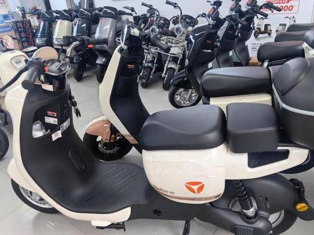 “出厂就限制了,没法改装”,明天起,买“小电驴”有重大变化