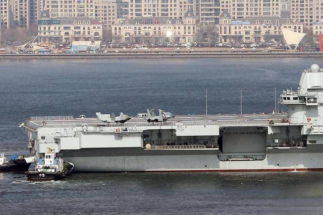 歼-35A正式官宣,命名格式意味深长:航母新舰载机上舰指日可待?