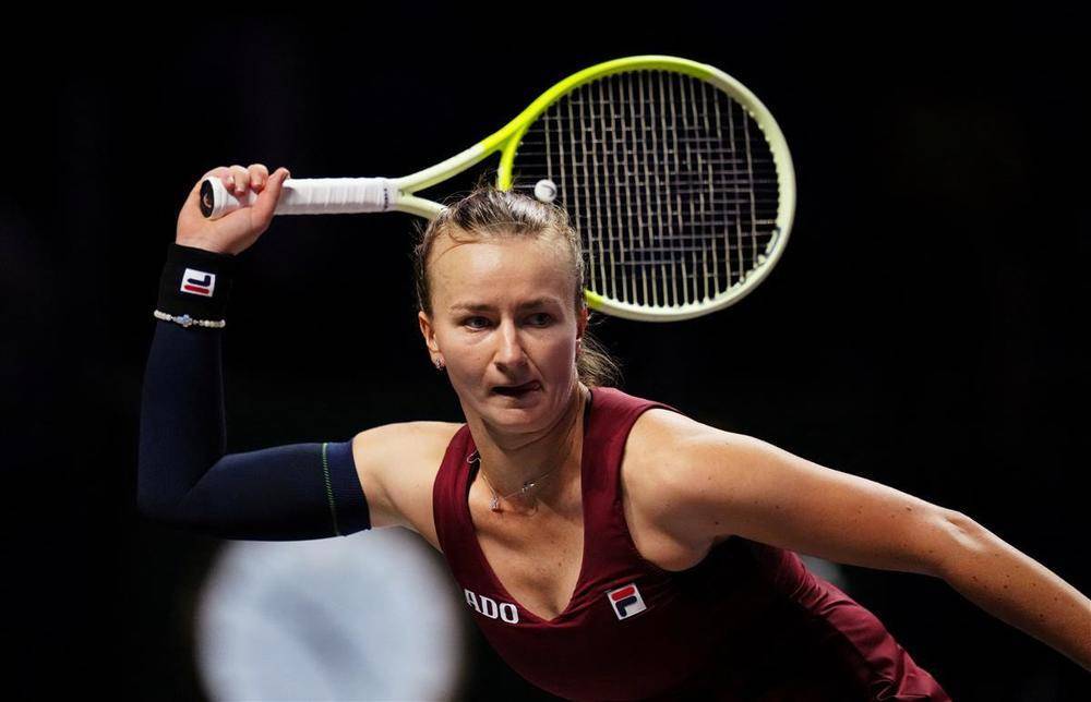 郑钦文vs克雷吉茨科娃!WTA年终总决赛半决赛对阵出炉