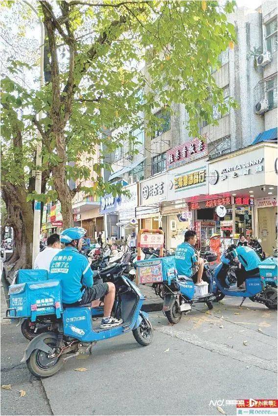 惠州不少工会驿站设在银行,有市民称进去休息不自在!专家建议这样升级