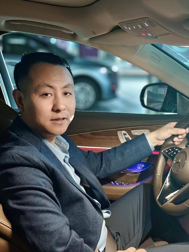 开着4家啤酒厂还跑网约车,青岛有群“非典型性网约车司机”