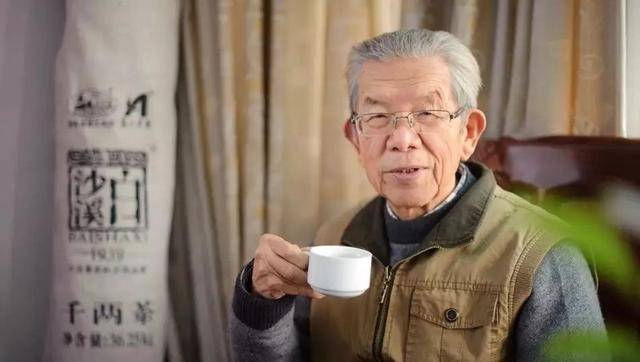 浙大突发讣告,巨星陨落,享年94岁