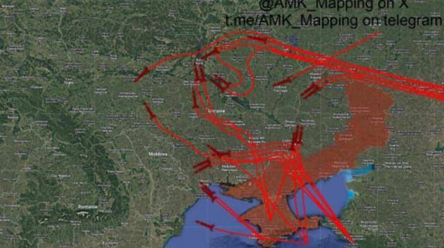 泽连斯基还想谈条件,俄罗斯不给机会,俄军大规模轰炸乌能源设施