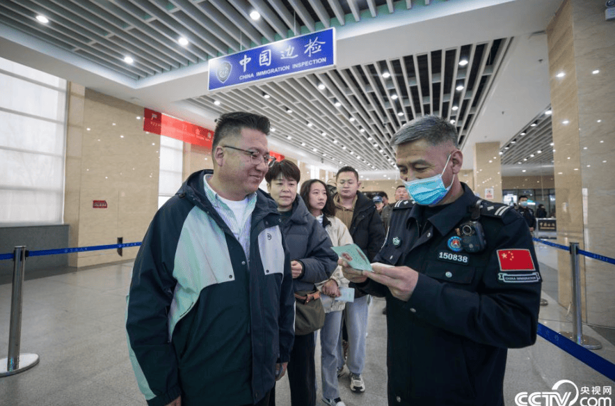 最新！珠海驾车撞人案嫌犯樊某被批捕