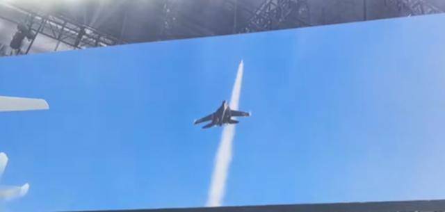 “最强侧卫”亮剑珠海!一发炸毁太空卫星,解放军目的很明确