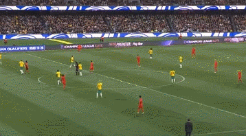 国足找到了自己的伯乐!谢文能和拜合拉木,会是球队的未来