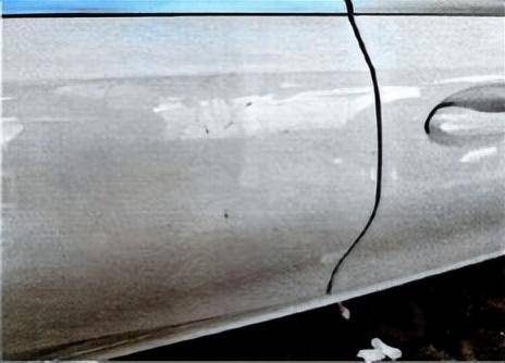 醉汉回家看到碗没洗与女友争吵,将2个瓷碟扔出窗外获刑