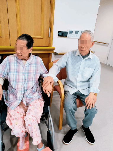 退休金2万却“老无所依”!上海老夫妻强烈拒绝由女儿养老