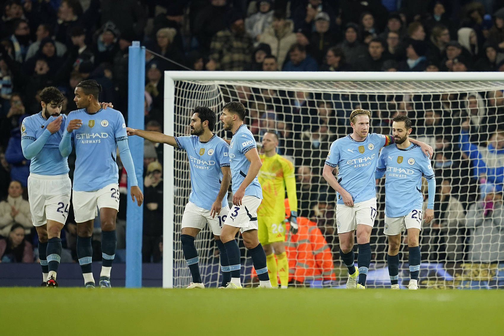 英超-德布劳内传射哈兰德助攻 曼城3-0森林近8场首胜