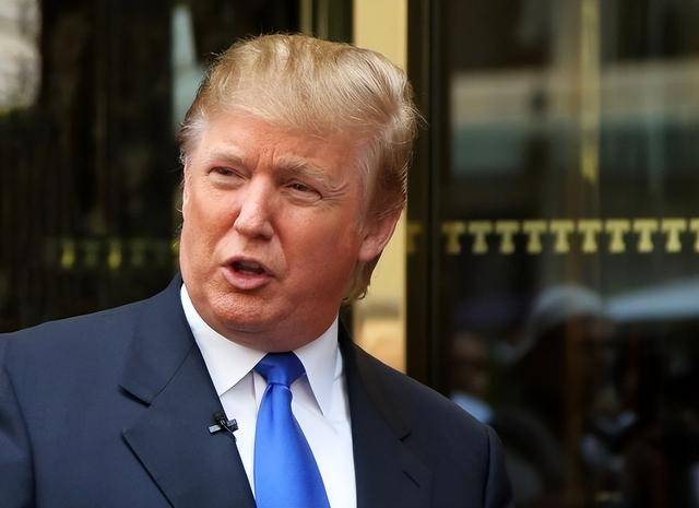 卢卡申科的玩笑成真,打完乌克兰后,俄军中导抵在欧洲“脑门”上