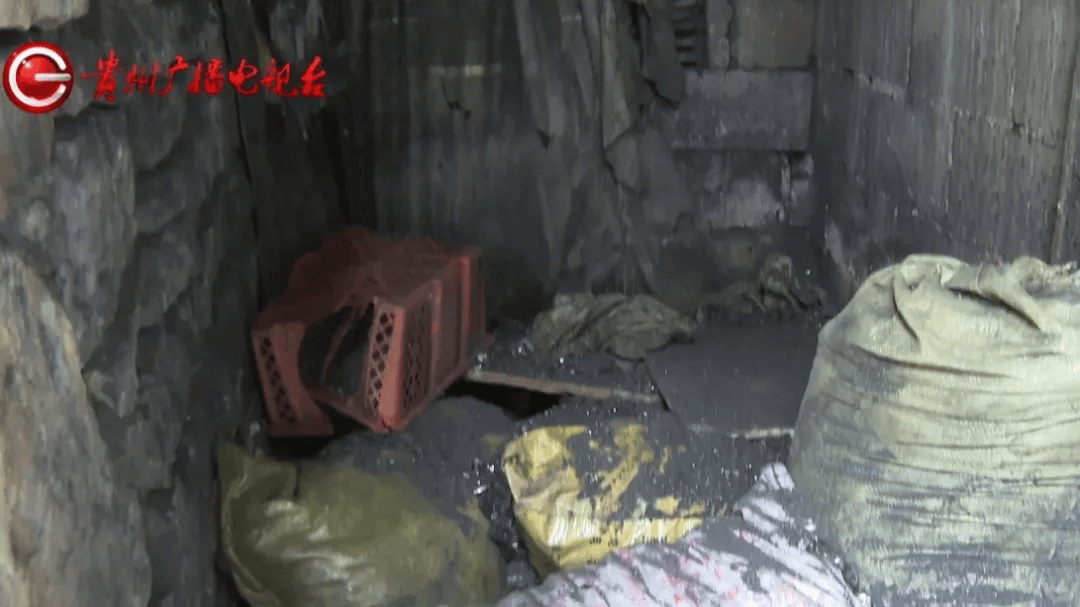 贵阳老伯购三千多斤煤炭,到手竟不足3分之1