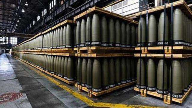 最后一层“窗户纸”,也捅破了!北约在俄家门口,筑起军工厂