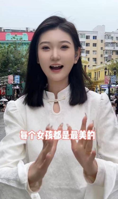 女孩身高2米26貌美如花,妈妈天天发愁:白长这么漂亮,没人敢追