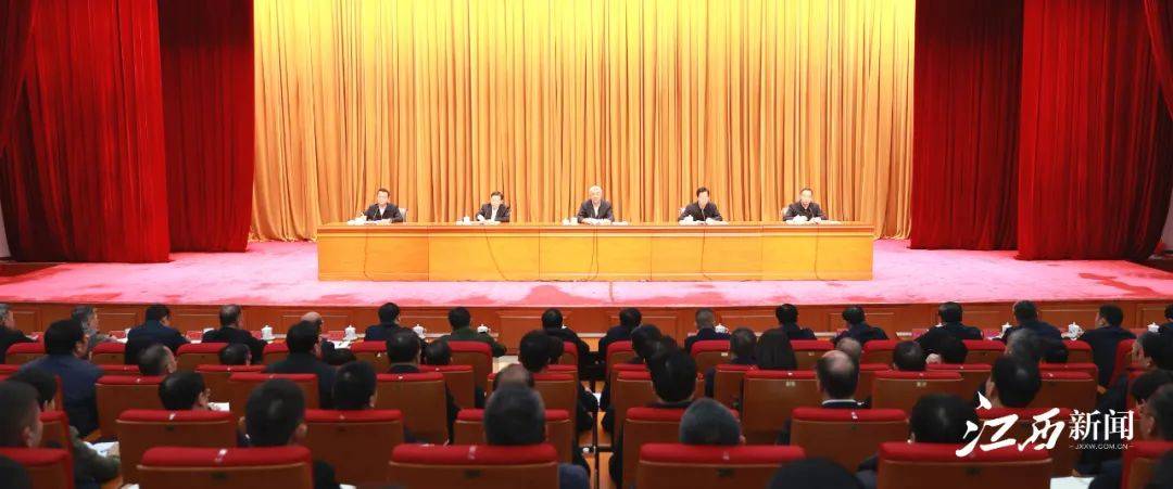 赣州市领导干部大会召开,宣布省委关于赣州市委主要领导职务调整的决定,尹弘出席并讲话