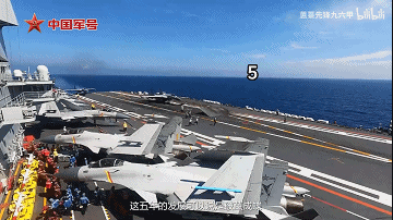 歼-15DH首次上舰!“山东”舰展示全甲板攻击,连续放飞24架?