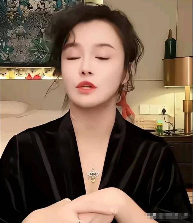 冉莹颖自曝和邹市明分房睡已经3年:伴侣不配合不要低三下四求他