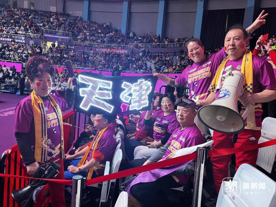 朱婷VS李盈莹!6000多名观众助威,这一幕太燃了