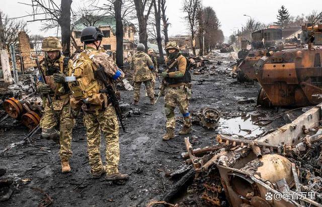 基辅被炸,乌高官被杀!北约“背刺”乌克兰,泽连斯基发出威胁