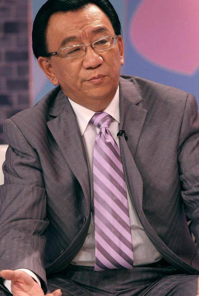 侯耀华直播提代父收徒,要帮杨议解决师承问题,称是父亲生前期望