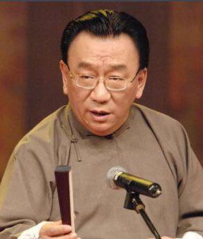 侯耀华直播提代父收徒,要帮杨议解决师承问题,称是父亲生前期望