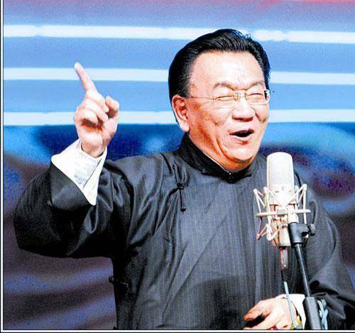 侯耀华直播提代父收徒,要帮杨议解决师承问题,称是父亲生前期望