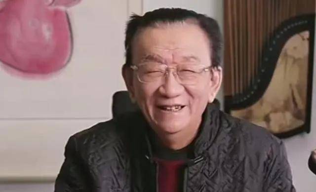 侯耀华直播提代父收徒,要帮杨议解决师承问题,称是父亲生前期望