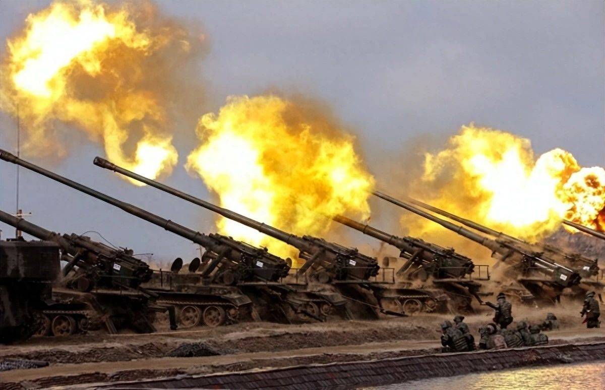 俄乌前线生变,2万个集装箱移交,朝鲜炮弹援俄?美又“甩锅”给中方