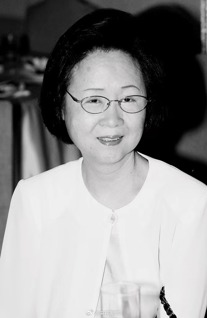 2024年,文艺界这些明星永远地离开了荧幕!网友:一代人的青春告别