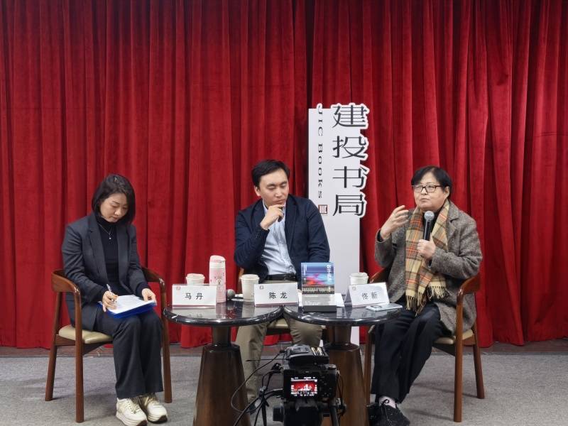 送外卖的北大博士后陈龙:数据控制下,骑手究竟是一份怎样的职业