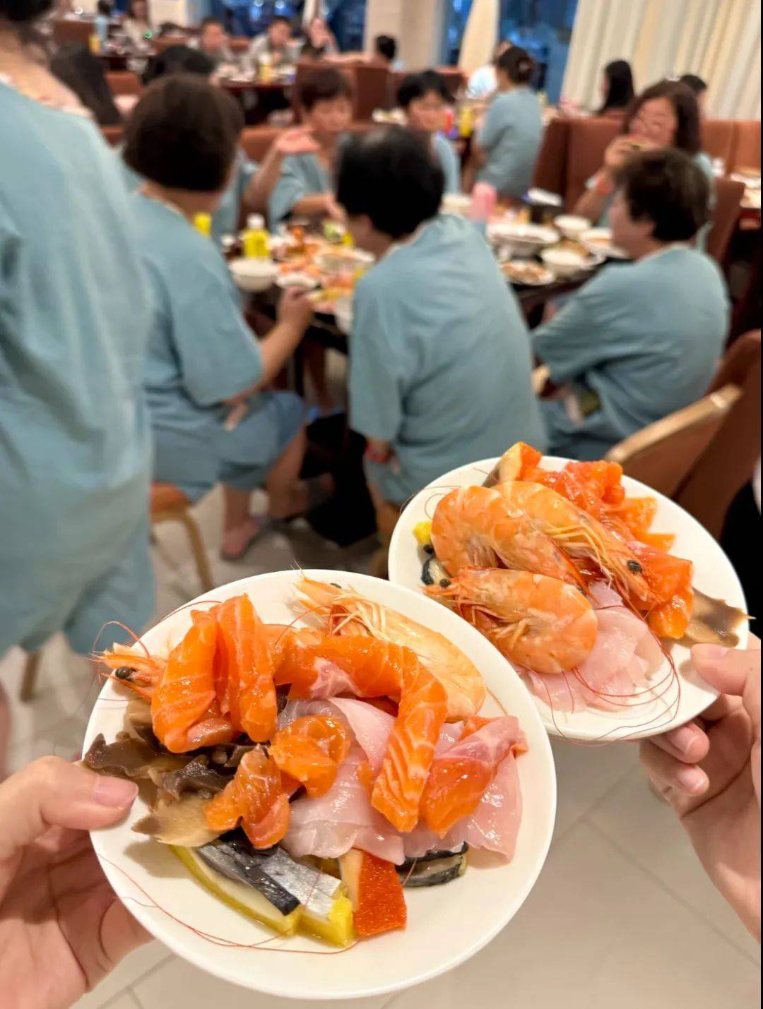 排队搓澡,网红洗浴中心爆满