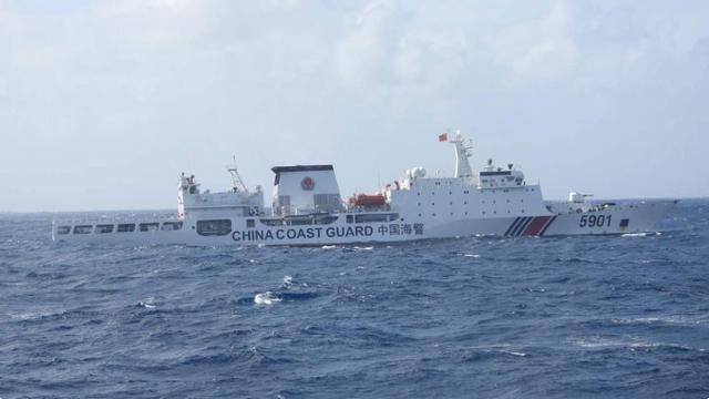 菲方要求中国撤走5901舰，结果下一秒当场懵了，中方新打法奏效