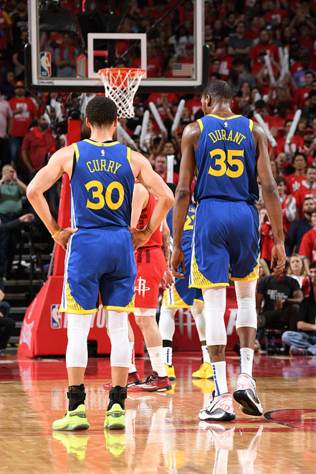 重磅交易继续酝酿中?杜兰特本周或迎职业生涯多重里程碑