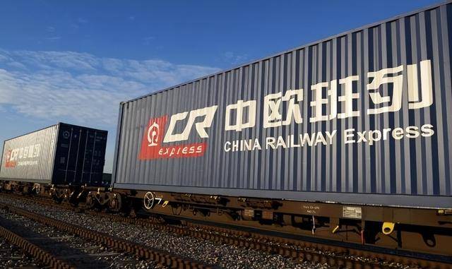俄罗斯逼停中欧班列,“洗劫”货物?某些“歪屁股”媒体又带节奏