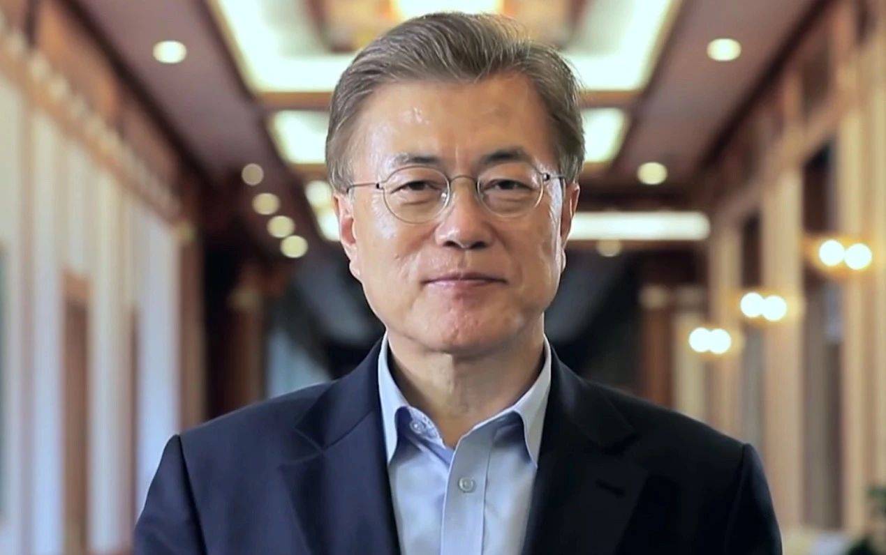 特朗普大概没料到,韩国突然宣布爆炸性新闻,中国收到强烈信号