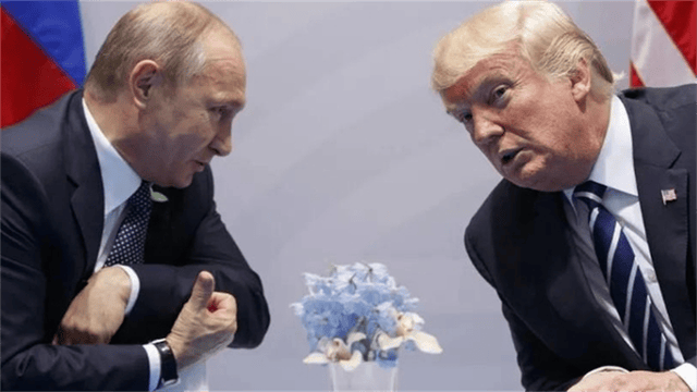 7万俄联军不断挤压,弹尽粮绝下,北约雇佣军冲击包围圈