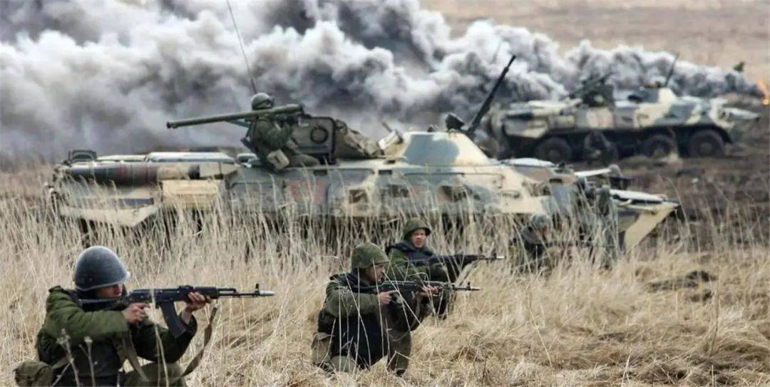 乌军逃窜,留下30条大肥鱼被包围,中方到底出不出兵?俄罗斯交底