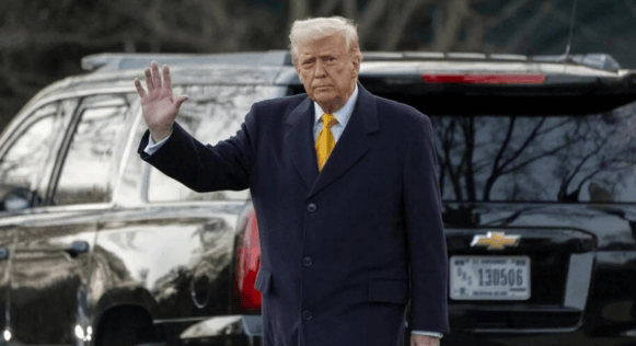 给脸不要脸？特朗普挂断普京电话，火速点名中国，希望中方能上门！