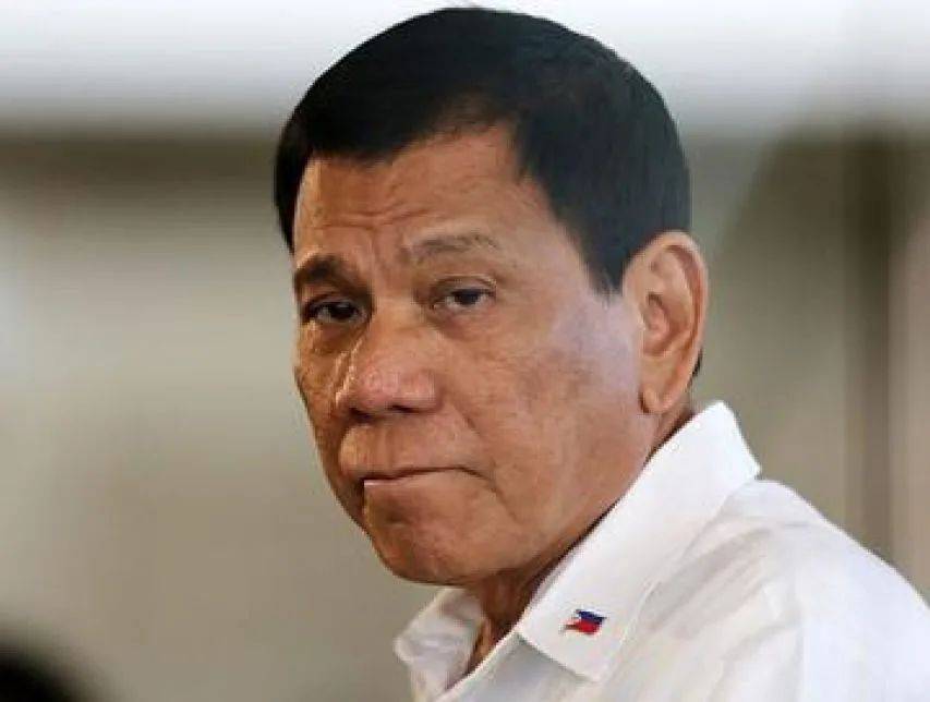 马科斯甩锅,菲军方紧急切割:与杜特尔特逮捕无关,菲警方莫名中枪了?