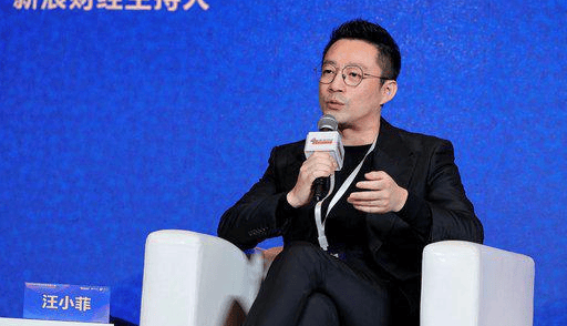 把烂牌打出了王炸!汪小菲资产曝光,个人身价突破25亿,3年完成逆袭