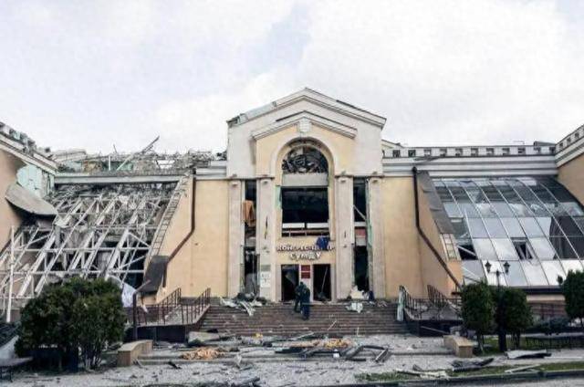 好大喜功!乌军半场开香槟,不料把敌人引来,连吃2枚导弹