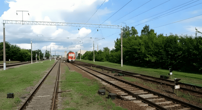 这就是惹怒中国的后果!中方动手后,200条铁轨一夜之间被拆除