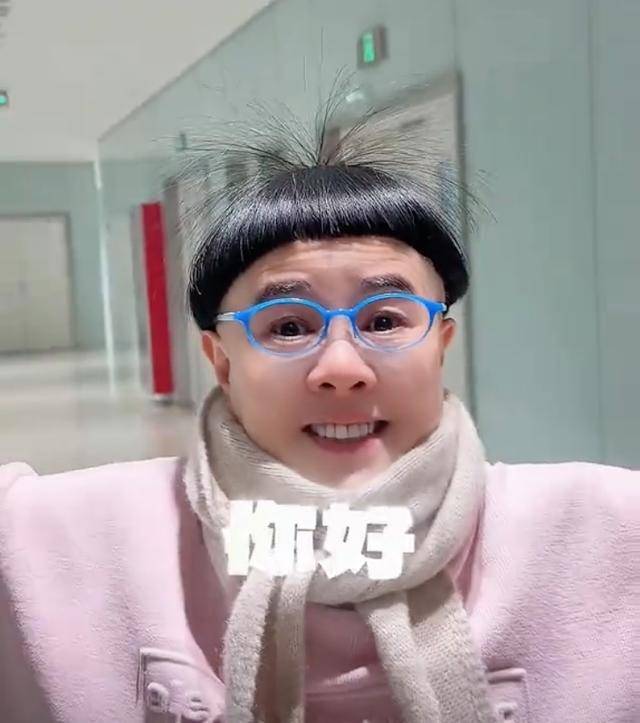 金龟子女儿1分钟视频报价15万!回应“蹭流量”:我妈努力一辈子,不就是让我蹭吗?