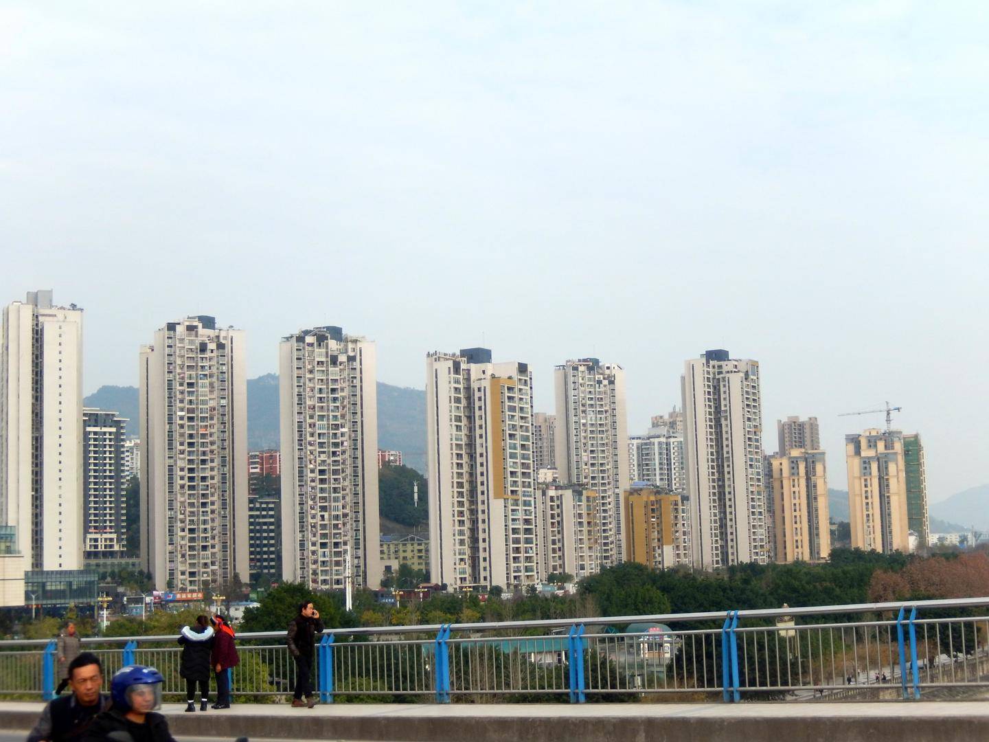 河南信阳欲全面推行“现房销售”,“期房”时代将淡出?