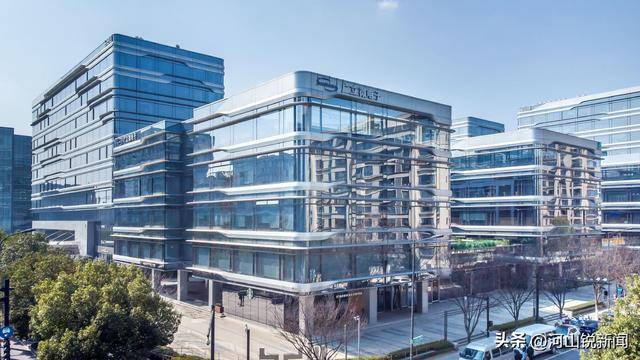 他,永州首富,曾是理科状元,放弃美国高薪,归国后身价105亿