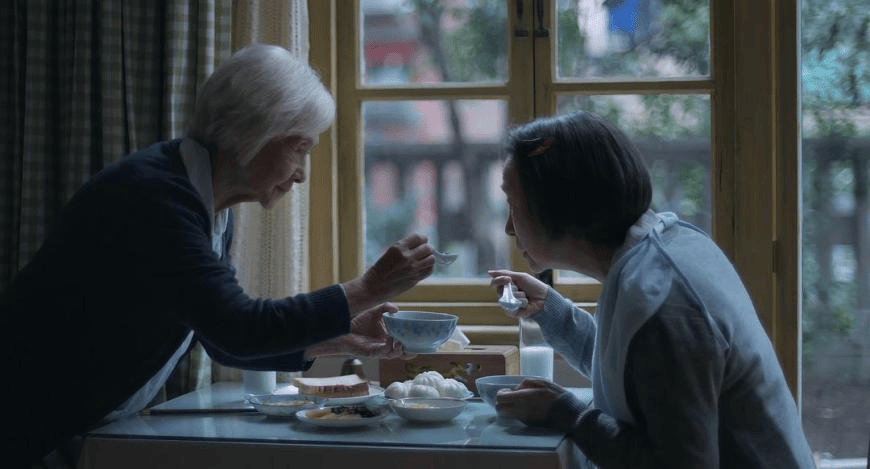 日本养老神话,也“塌房”了?